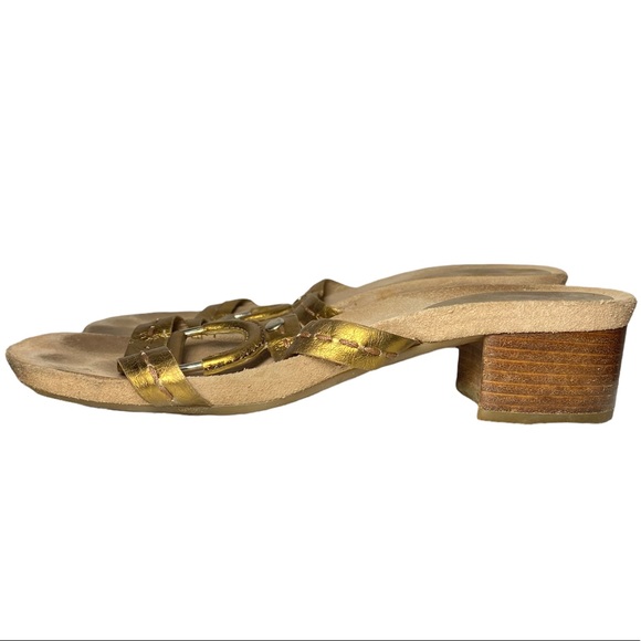Aerosoles Metallic Gold Block Heel Suede Sandals Size 8 - Picture 3 of 10